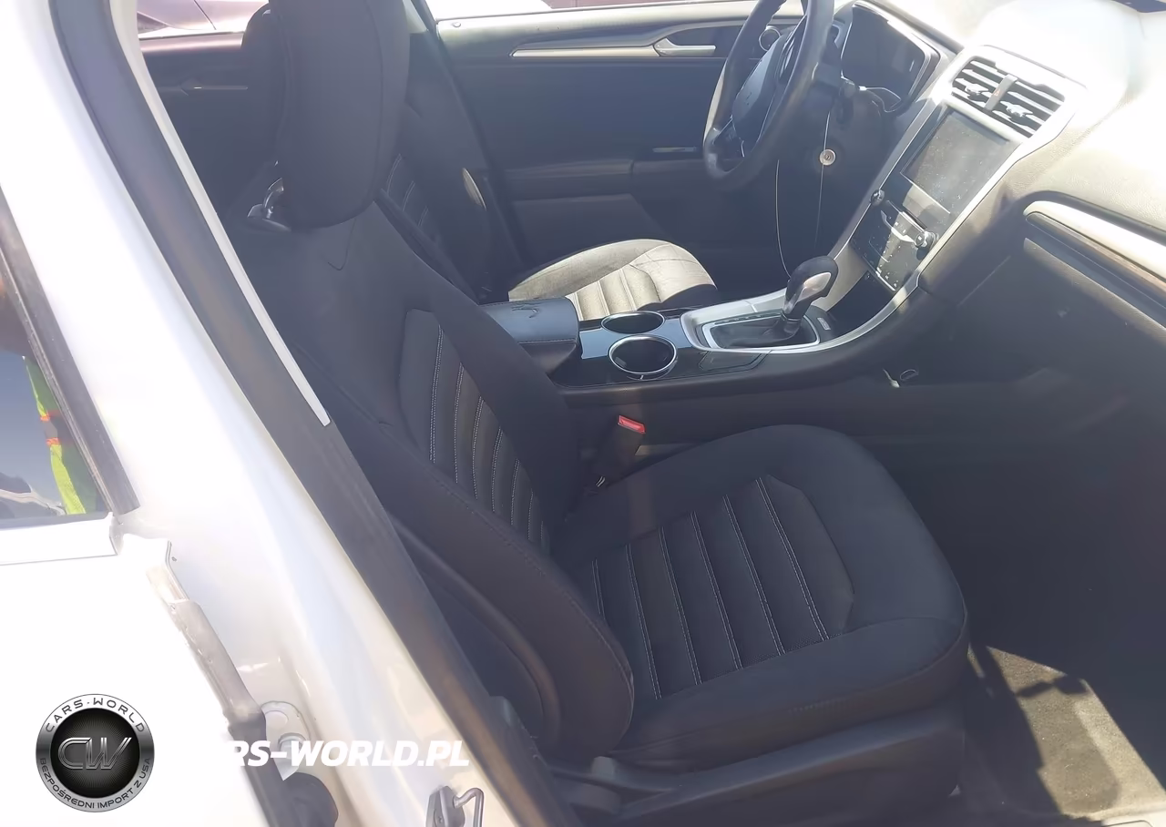 2014 Ford Fusion Se VIN:3FA6P0HD2ER150637 - 5