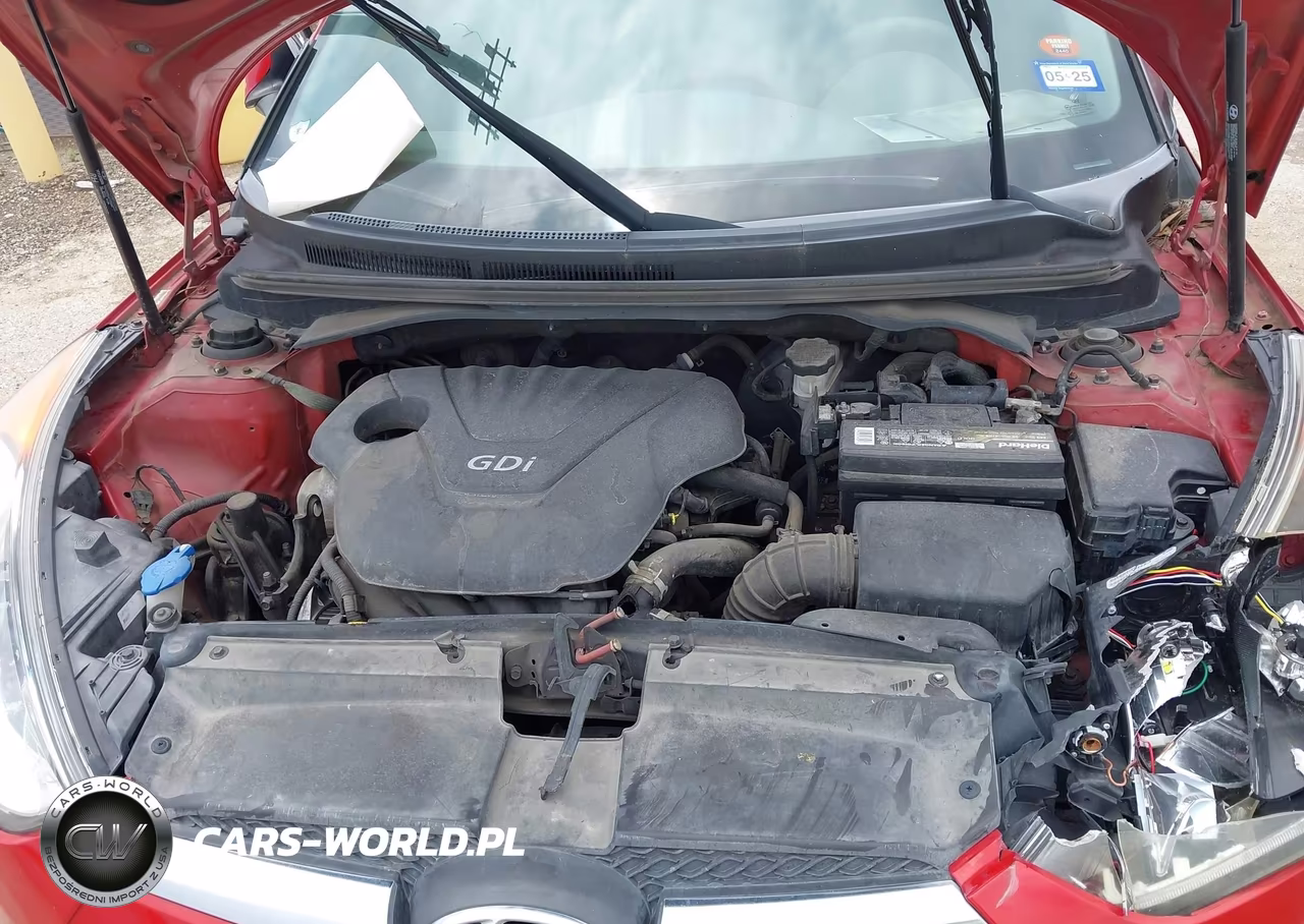 2015 Hyundai Veloster VIN:KMHTC6AD4FU228203 - 10