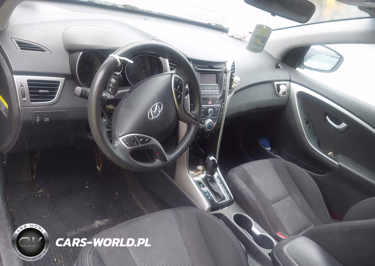 2017 Hyundai Elantra Gt VIN:KMHD35LH3HU369376 - 5