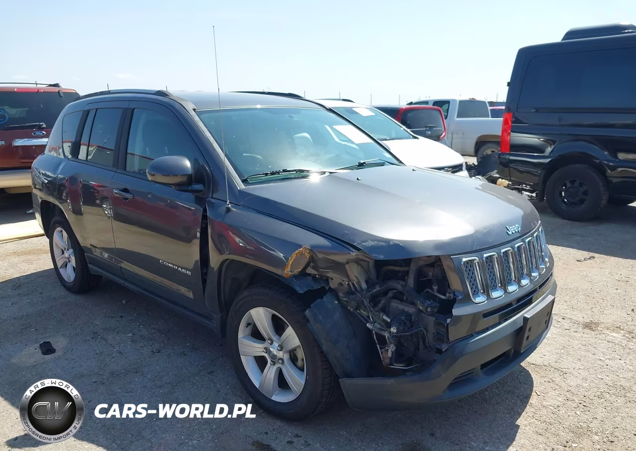 2016 Jeep Compass Latitude – zdjęcie 1 z 17