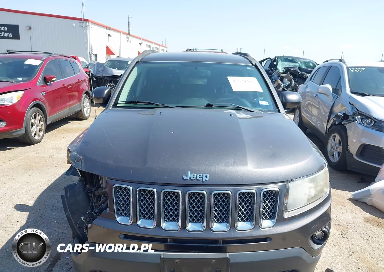 2016 Jeep Compass Latitude VIN:1C4NJDEB6GD631231 - 13