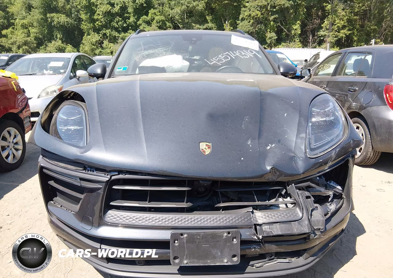 2024 Porsche Macan T VIN:WP1AA2A54RLB00328 - 12