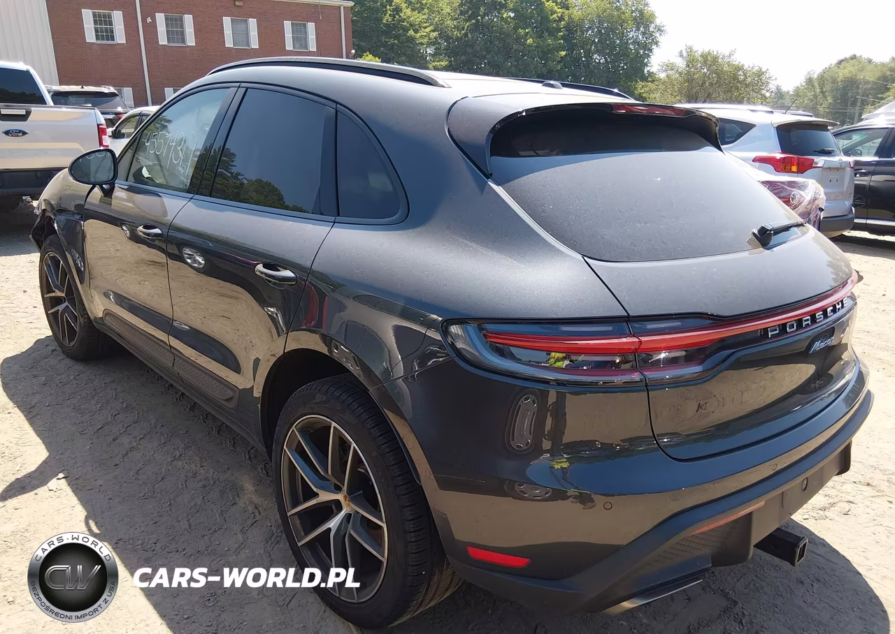 2024 Porsche Macan T VIN:WP1AA2A54RLB00328 - 3