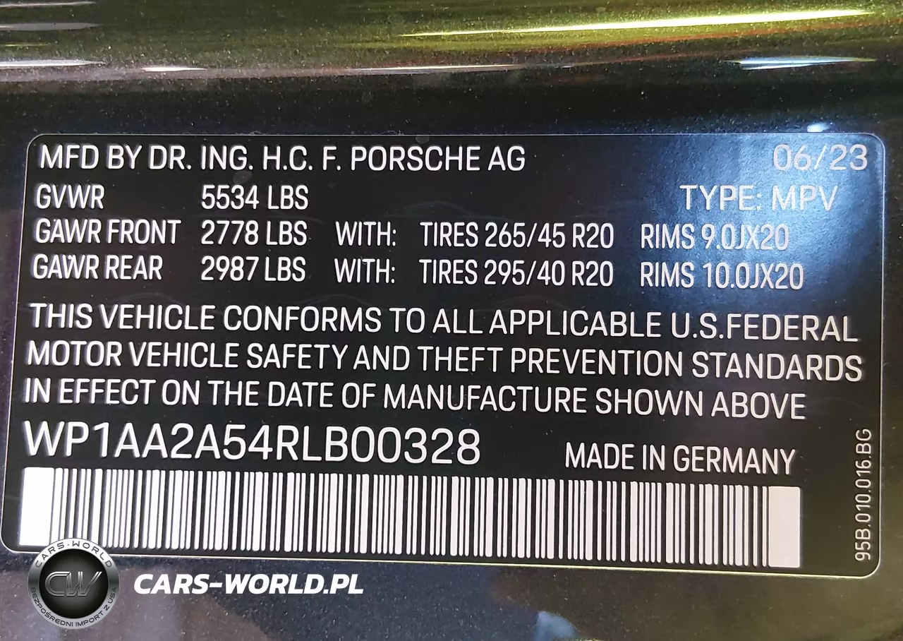 2024 Porsche Macan T VIN:WP1AA2A54RLB00328 - 9