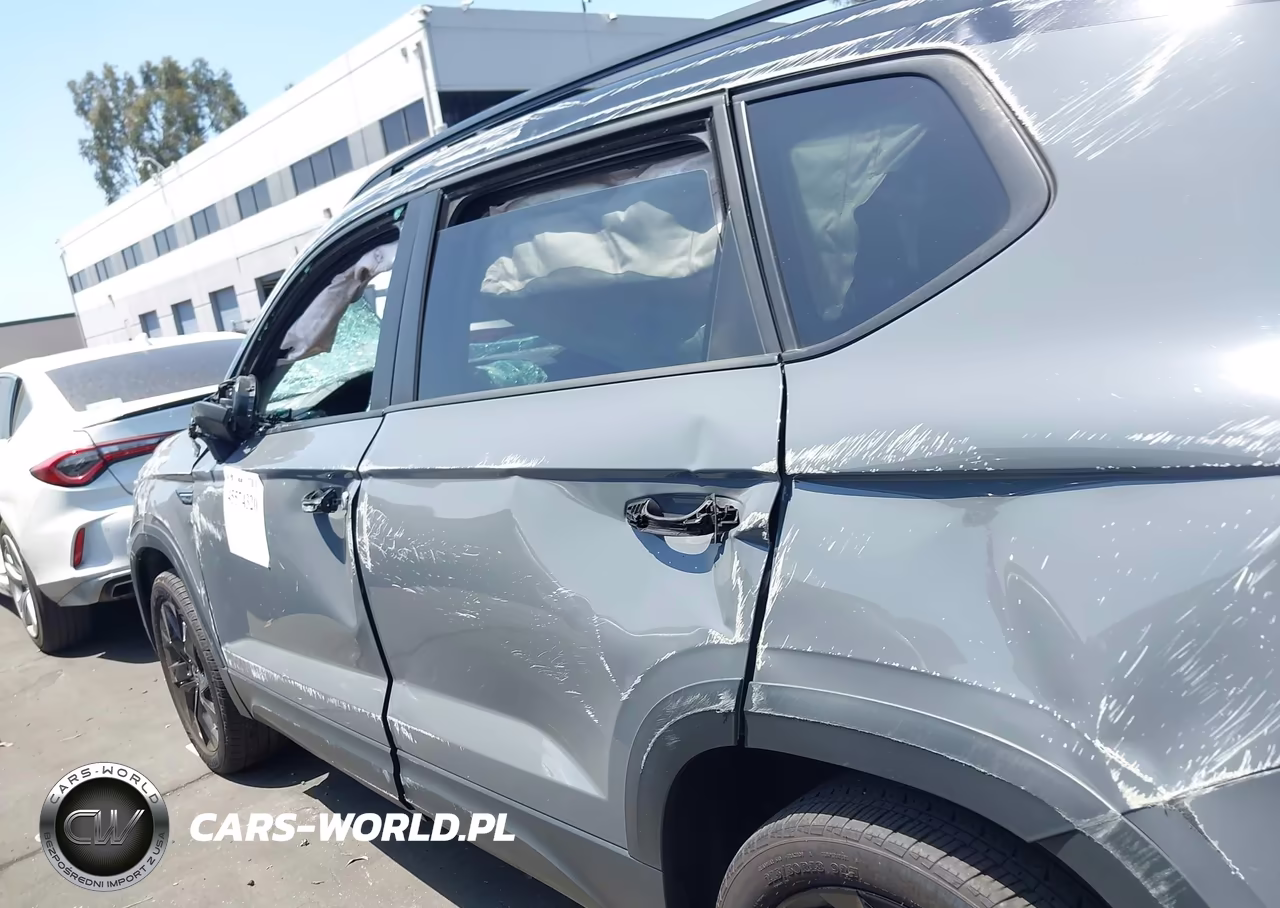 2024 Volkswagen Taos 1.5T Se Black VIN:3VVJX7B2XRM119533 - 14