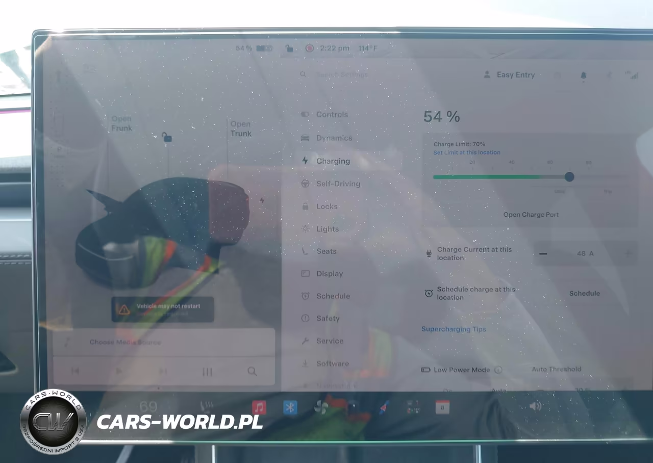 2026 Tesla Model Y Premium Rear-Wheel Drive-Rear-Wheel Drive VIN:7SAYGDED9TF626172 - 17