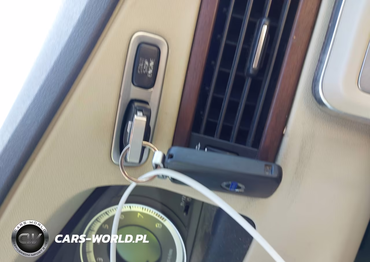 2011 Volvo Xc70 3.2L VIN:YV4940BZ8B1114796 - 10