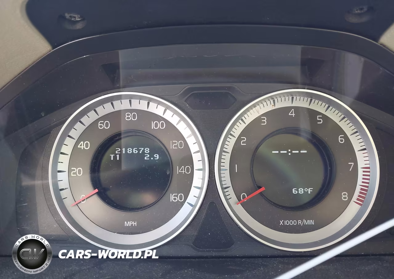 2011 Volvo Xc70 3.2L VIN:YV4940BZ8B1114796 - 6