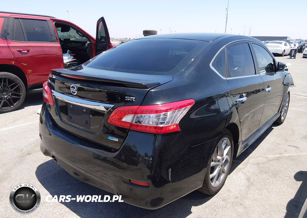 2013 Nissan Sentra Sr VIN:3N1AB7AP4DL615973 - 4