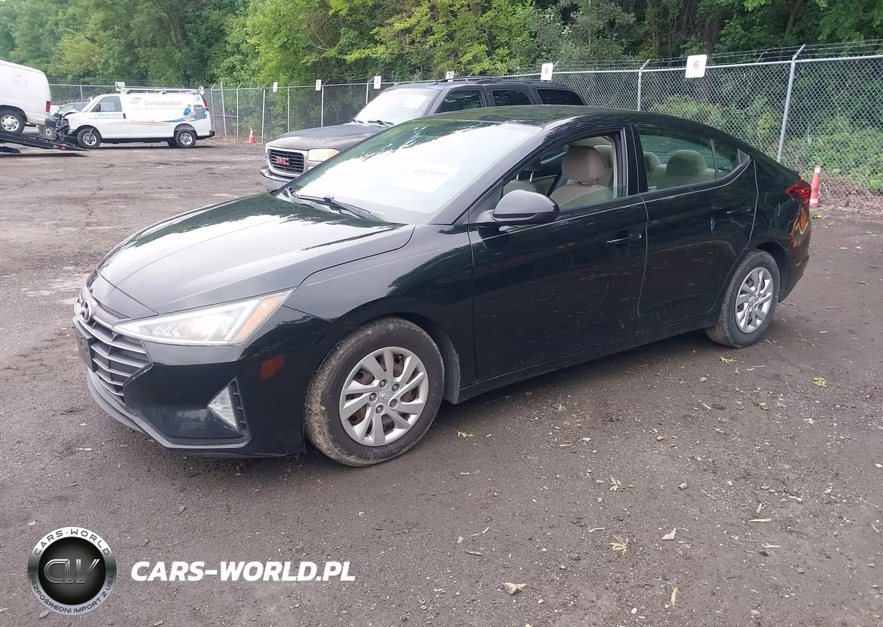 2019 Hyundai Elantra Se VIN:5NPD74LF8KH451431 - 2