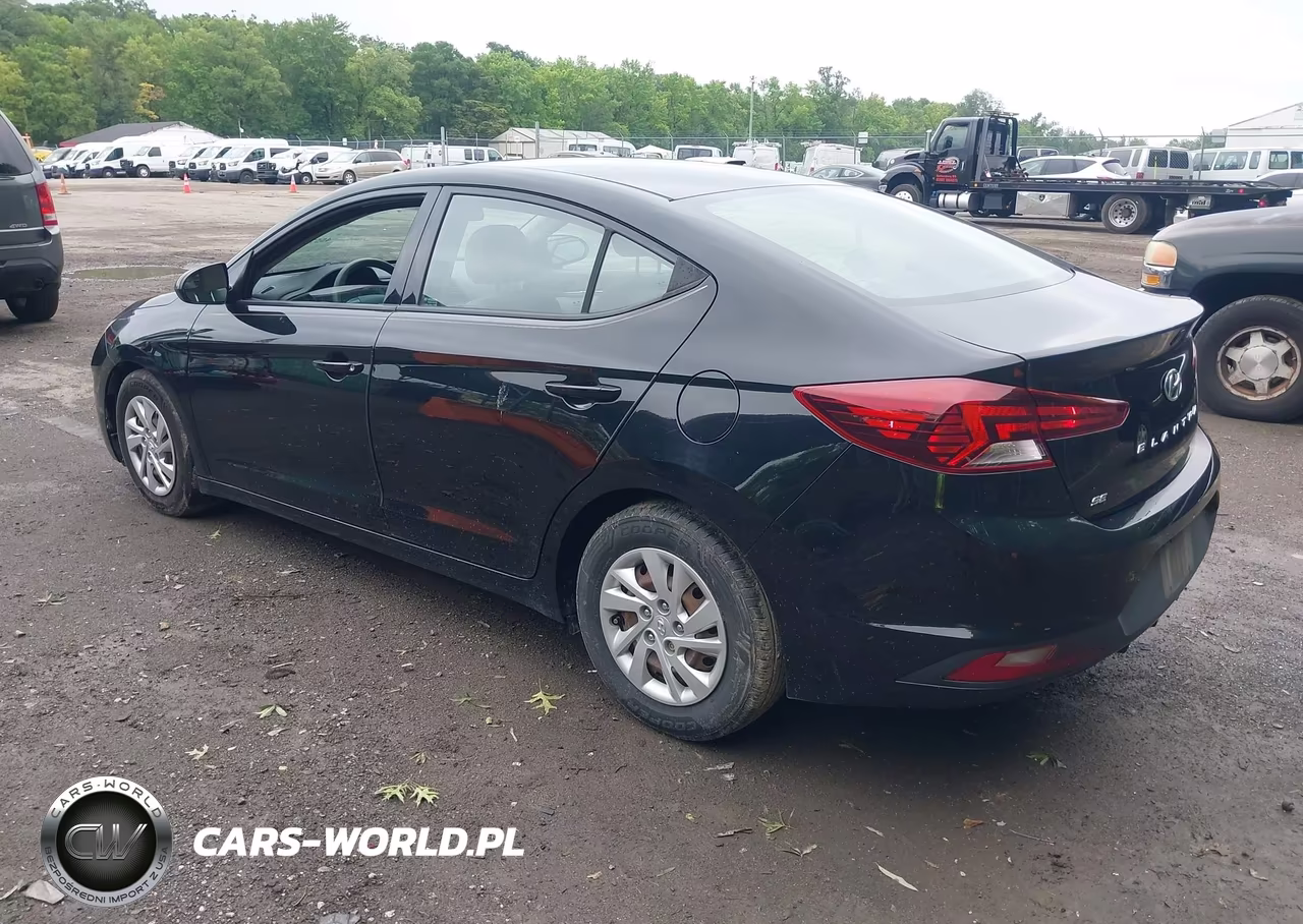 2019 Hyundai Elantra Se VIN:5NPD74LF8KH451431 - 3