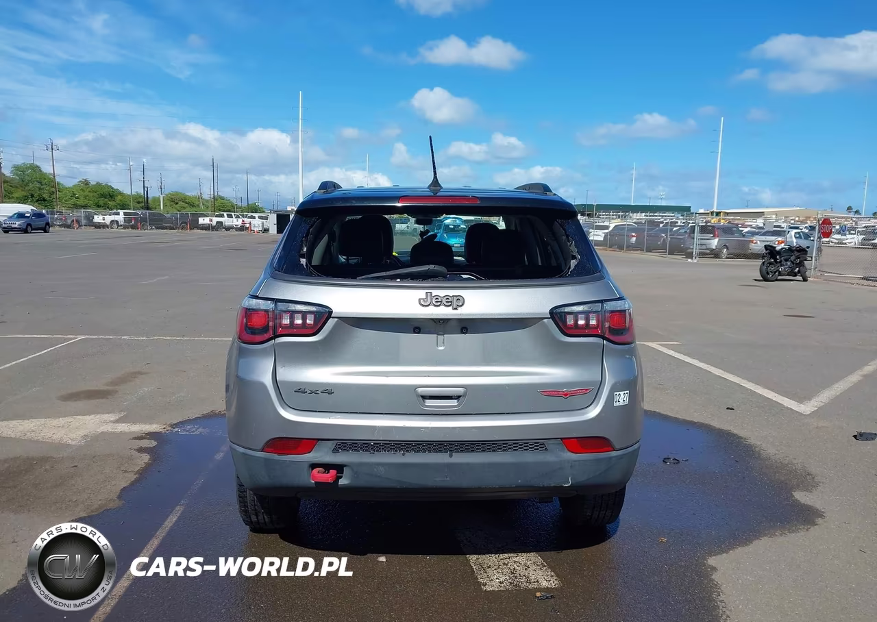 2020 Jeep Compass Trailhawk 4X4 VIN:3C4NJDDB9LT111496 - 17