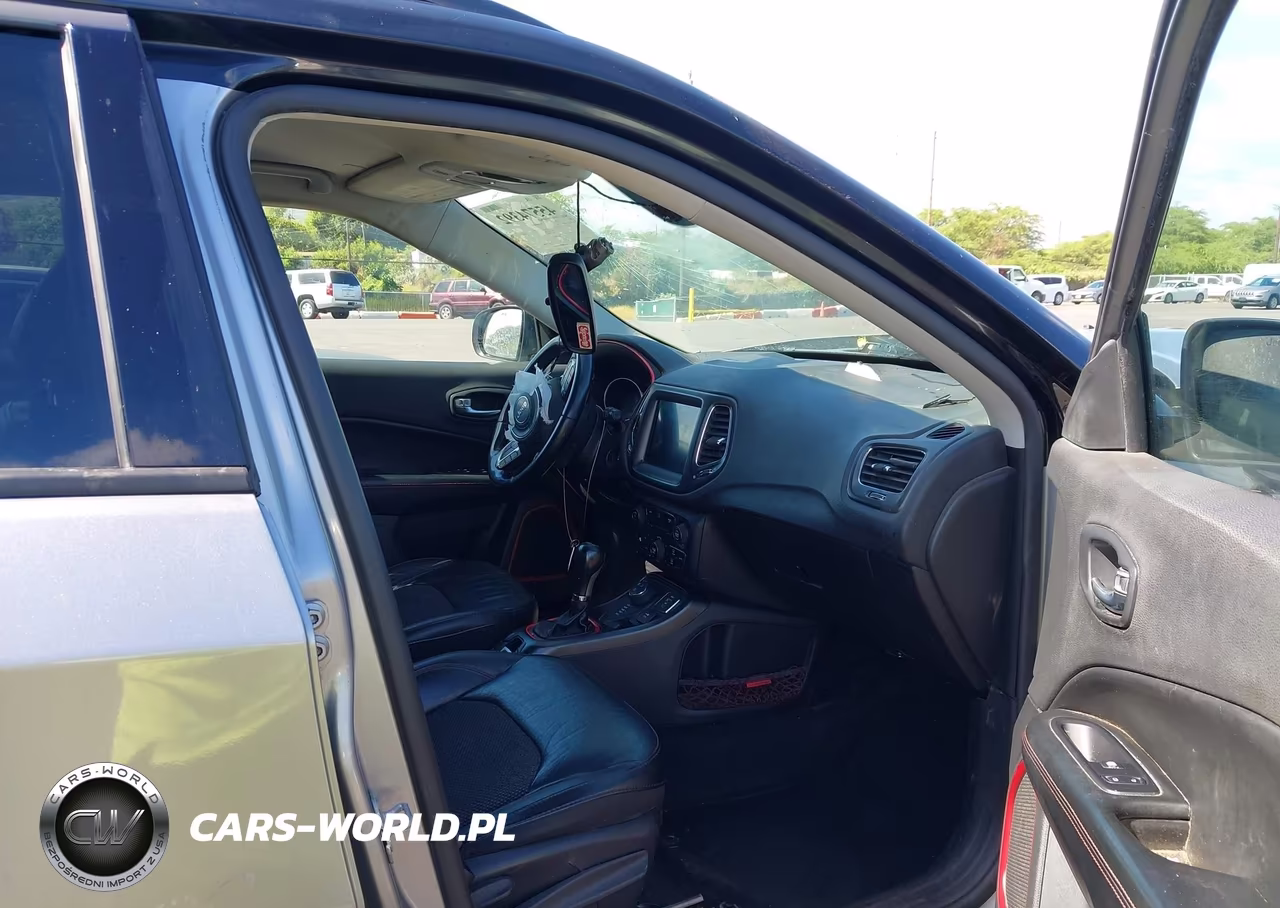 2020 Jeep Compass Trailhawk 4X4 VIN:3C4NJDDB9LT111496 - 5