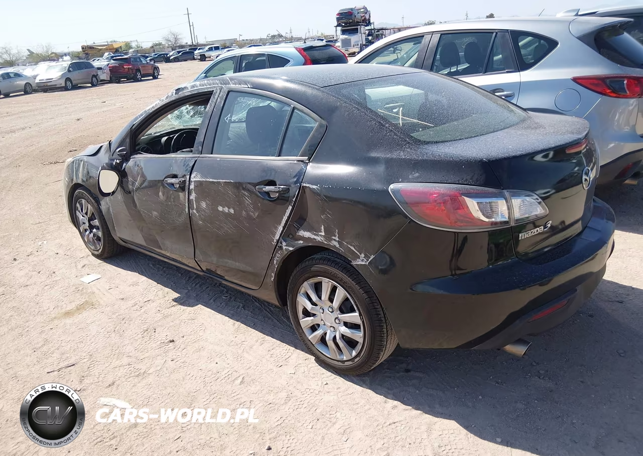 2011 Mazda Mazda3 I Sport VIN:JM1BL1UG8B1464289 - 3