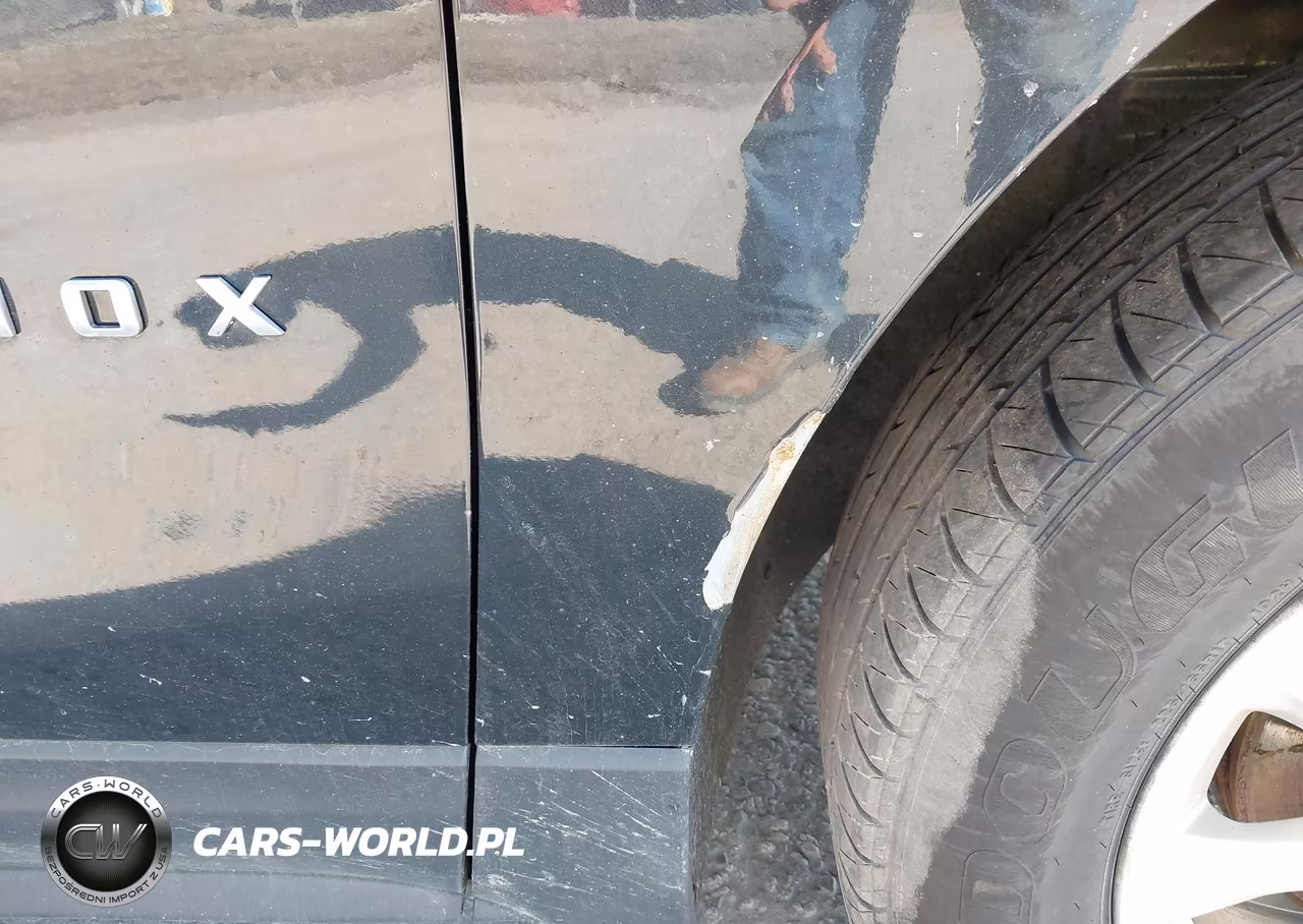 2019 Chevrolet Equinox Lt VIN:3GNAXUEV9KL219208 - 6