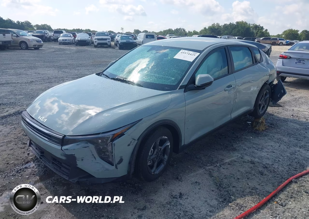 2025 Kia K4 Lxs VIN:3KPFT4DE1SE197057 - 2