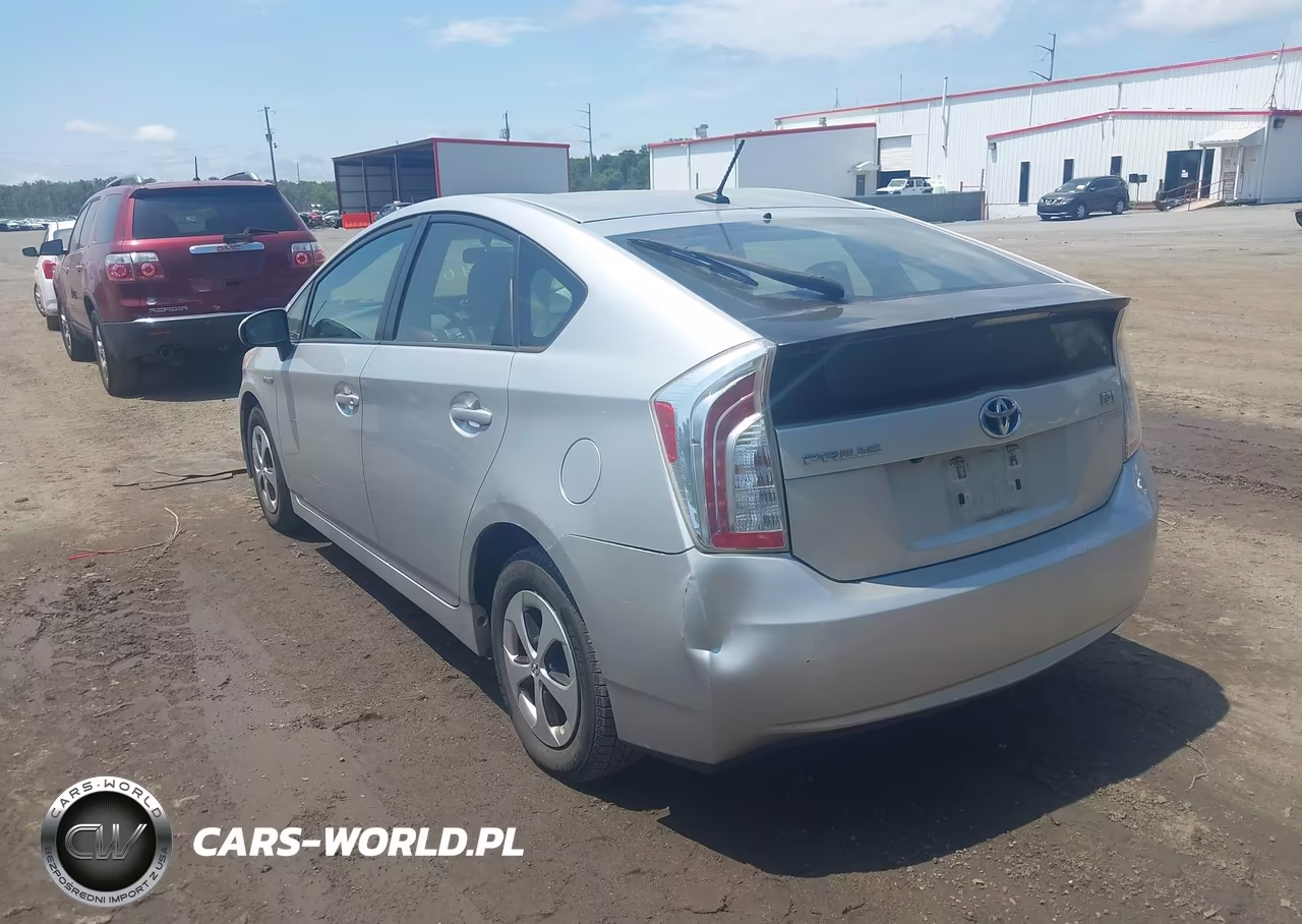 2013 Toyota Prius Three VIN:JTDKN3DU3D5653584 - 3
