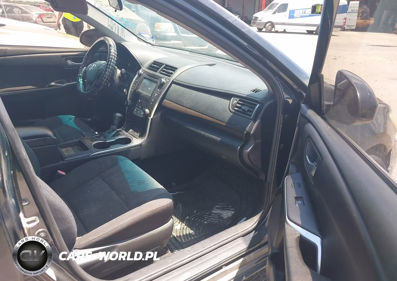 2016 Toyota Camry Le VIN:4T1BF1FK6GU611574 - 5