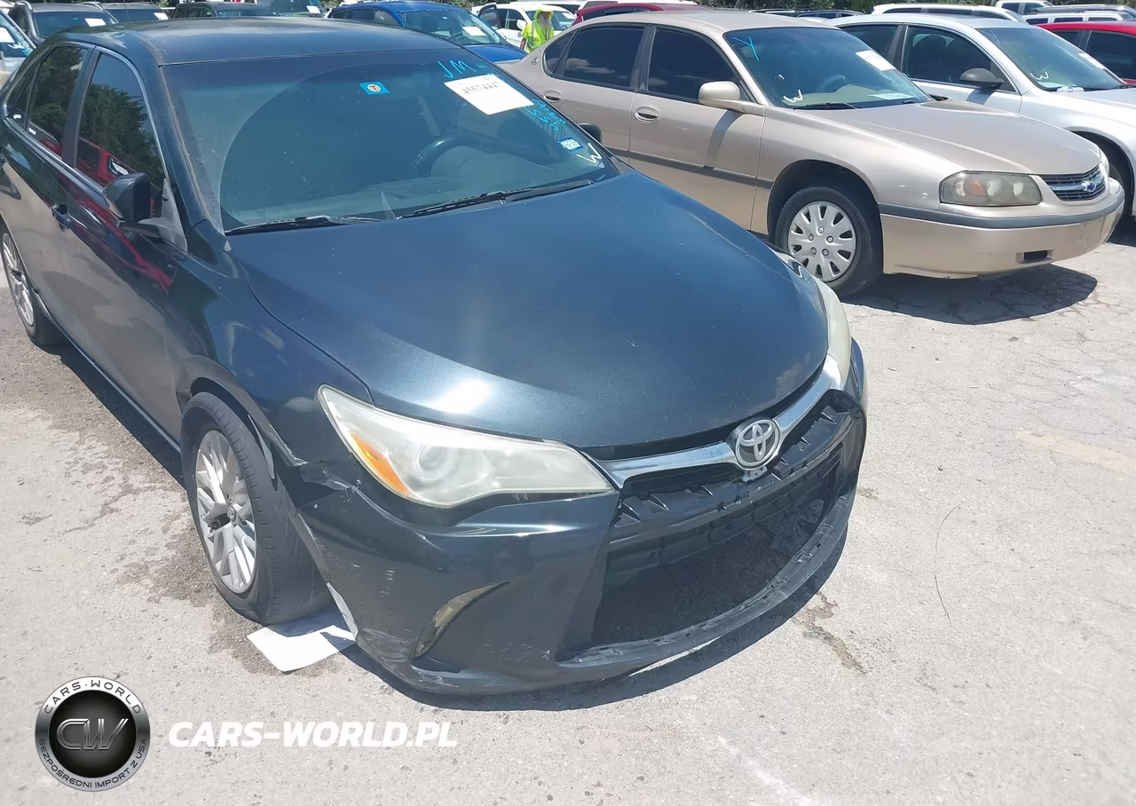 2016 Toyota Camry Le VIN:4T1BF1FK6GU611574 - 6