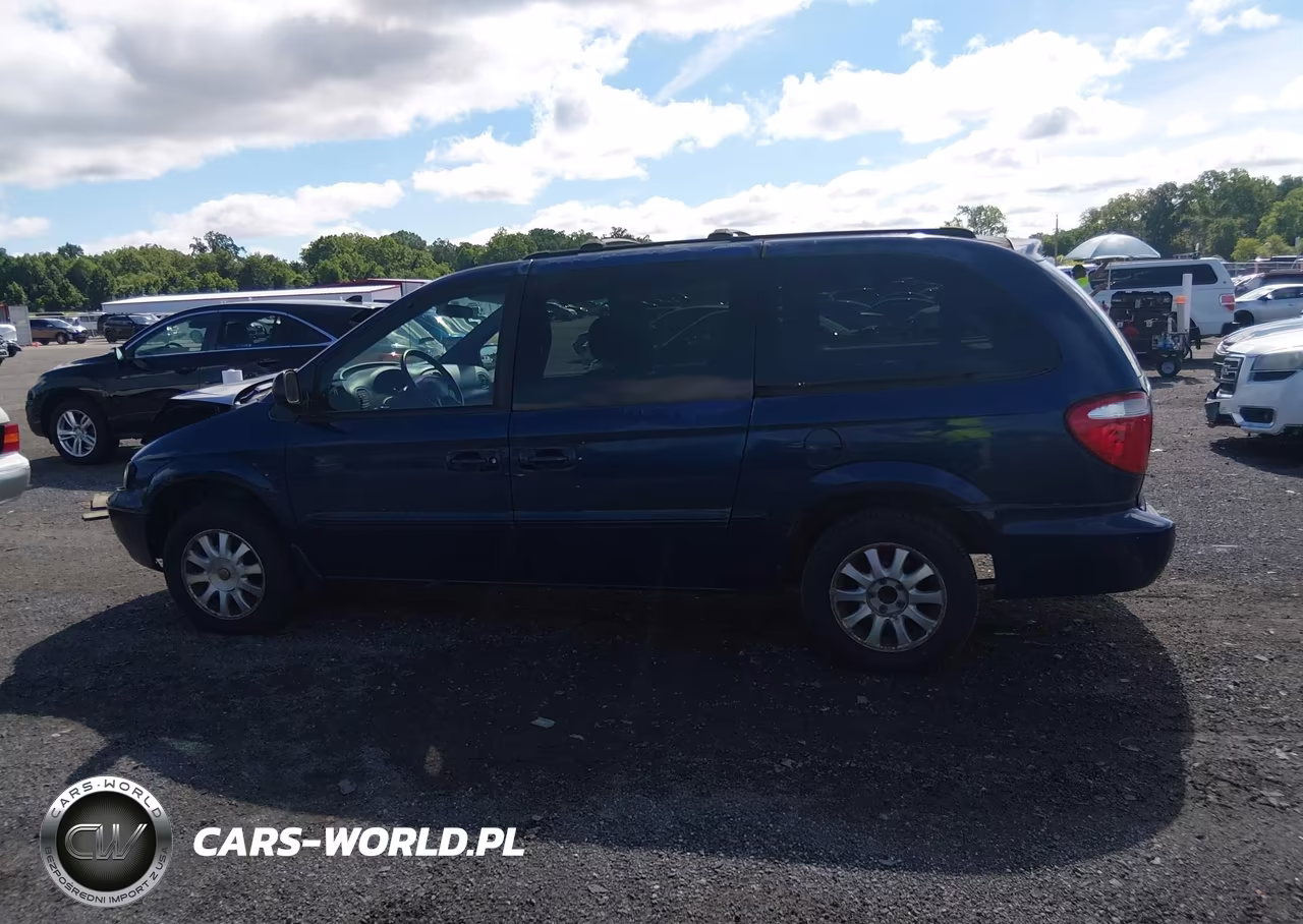 2002 Chrysler Town & Country Lx VIN:2C8GP44382R714214 - 14