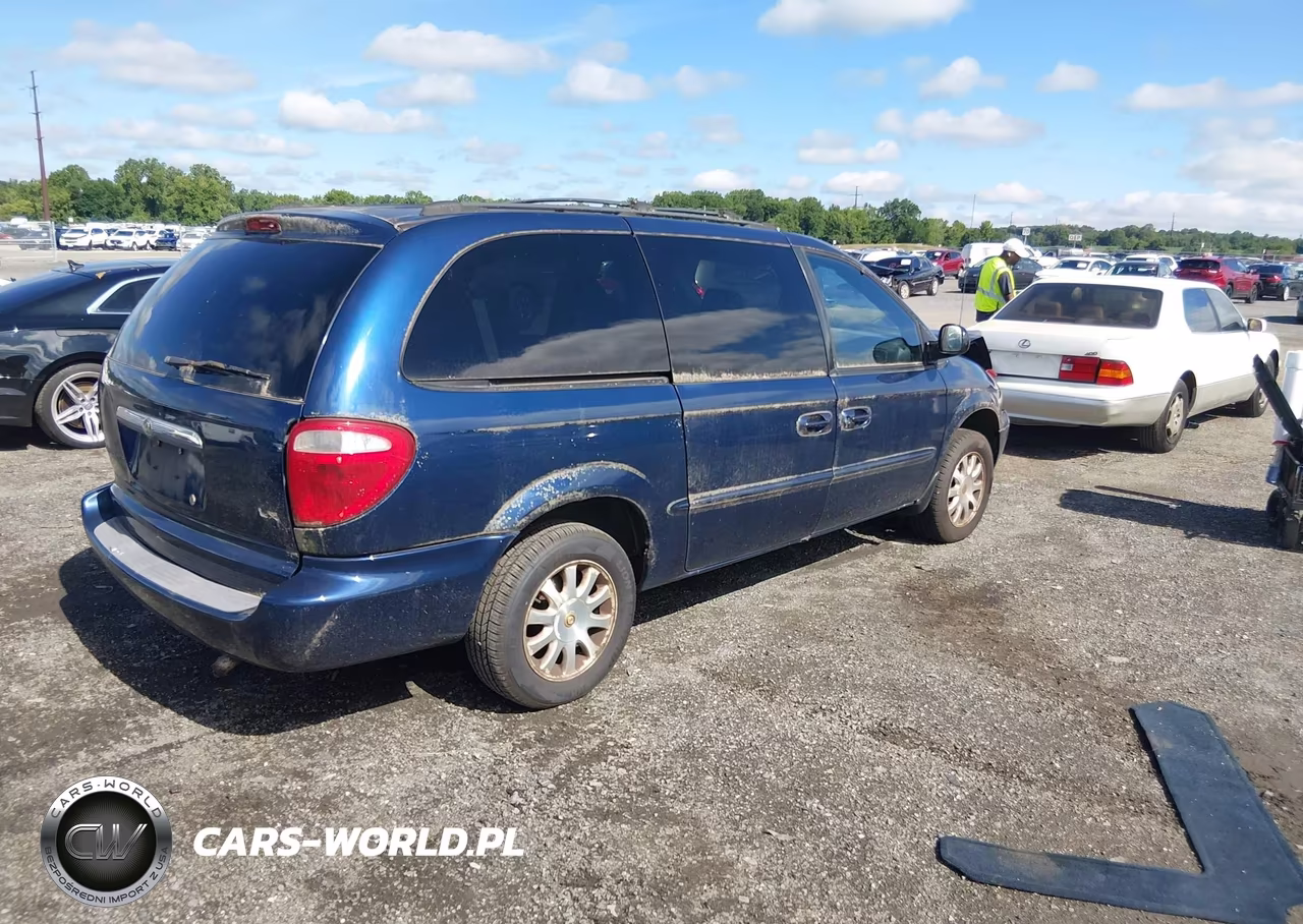2002 Chrysler Town & Country Lx VIN:2C8GP44382R714214 - 4