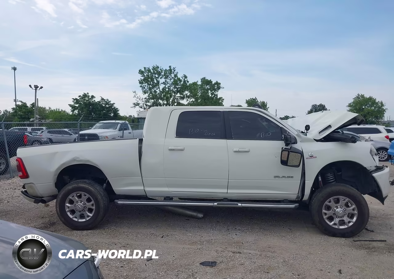2023 Ram 2500 Laramie 4X4 6'4 Box VIN:3C6UR5NL5PG568958 - 12