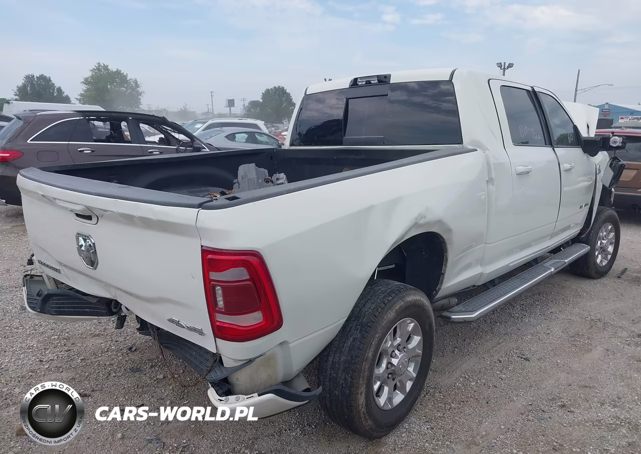 2023 Ram 2500 Laramie 4X4 6'4 Box VIN:3C6UR5NL5PG568958 - 4