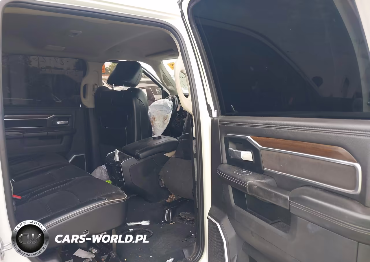 2023 Ram 2500 Laramie 4X4 6'4 Box VIN:3C6UR5NL5PG568958 - 8