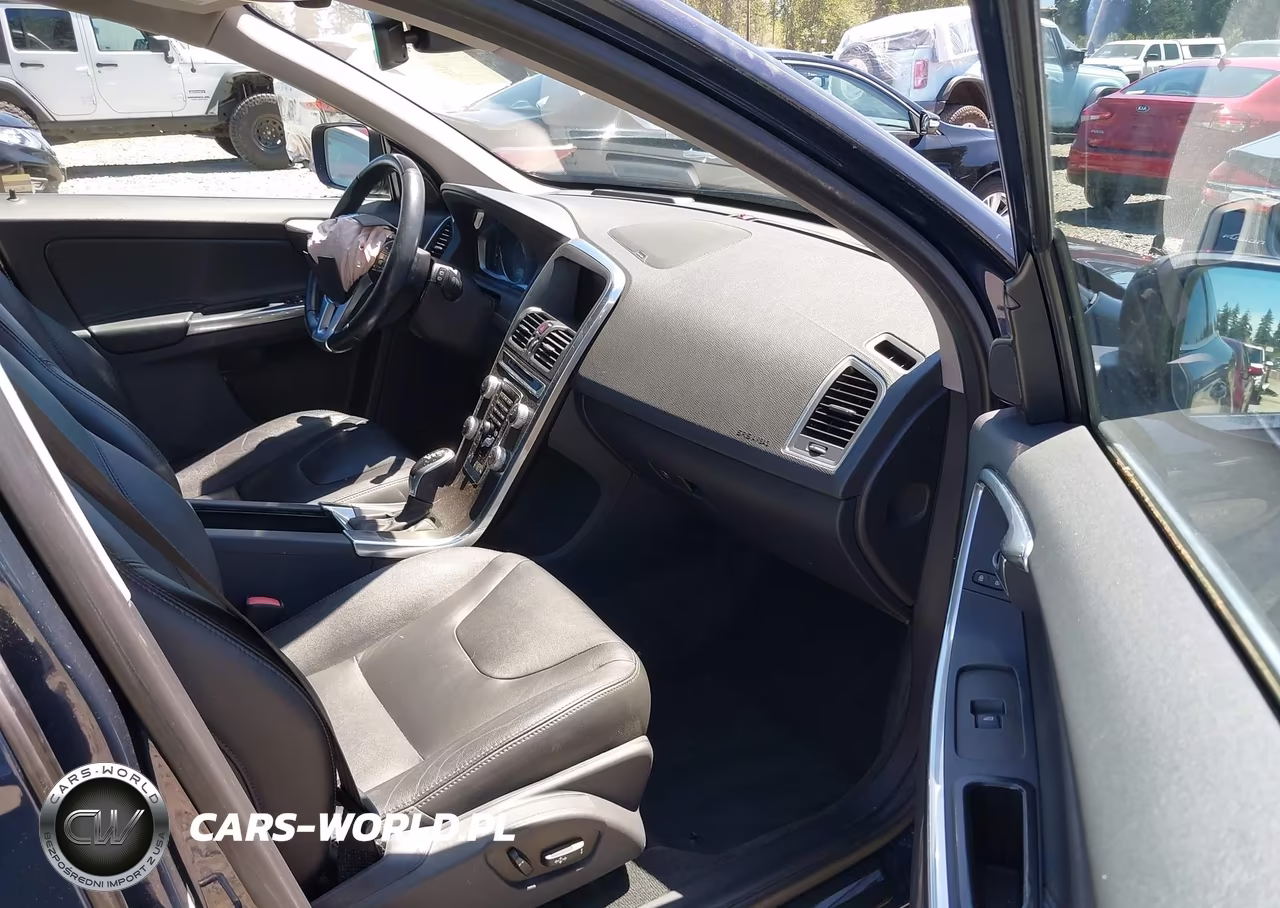 2015 Volvo Xc60 T5 Platinum VIN:YV4612RM4F2747054 - 18