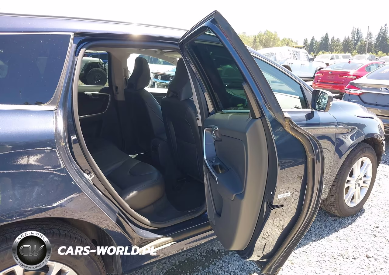 2015 Volvo Xc60 T5 Platinum VIN:YV4612RM4F2747054 - 8