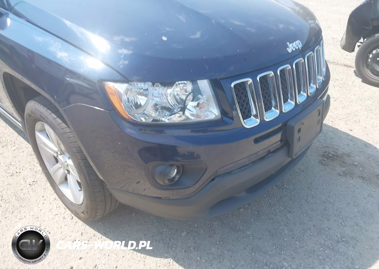 2012 Jeep Compass Latitude VIN:1C4NJDEBXCD676618 - 12