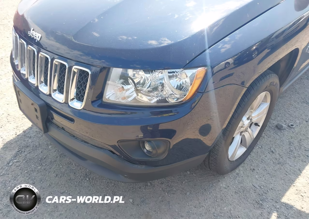 2012 Jeep Compass Latitude VIN:1C4NJDEBXCD676618 - 13