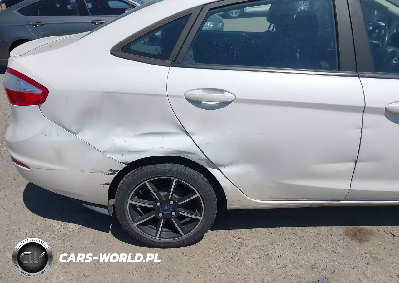 2016 Ford Fiesta Se VIN:3FADP4BJ6GM105150 - 13