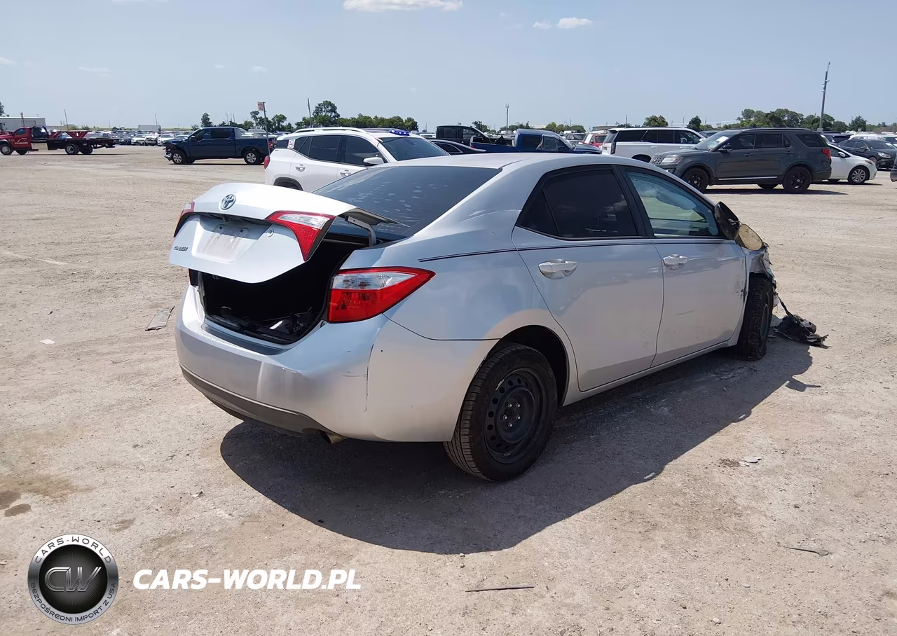 2014 Toyota Corolla Le VIN:5YFBURHE2EP158855 - 4