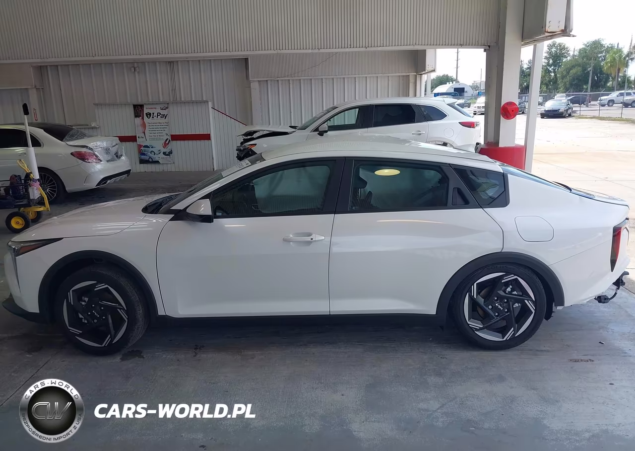2025 Kia K4 Ex VIN:3KPFU4DEXSE223829 - 14