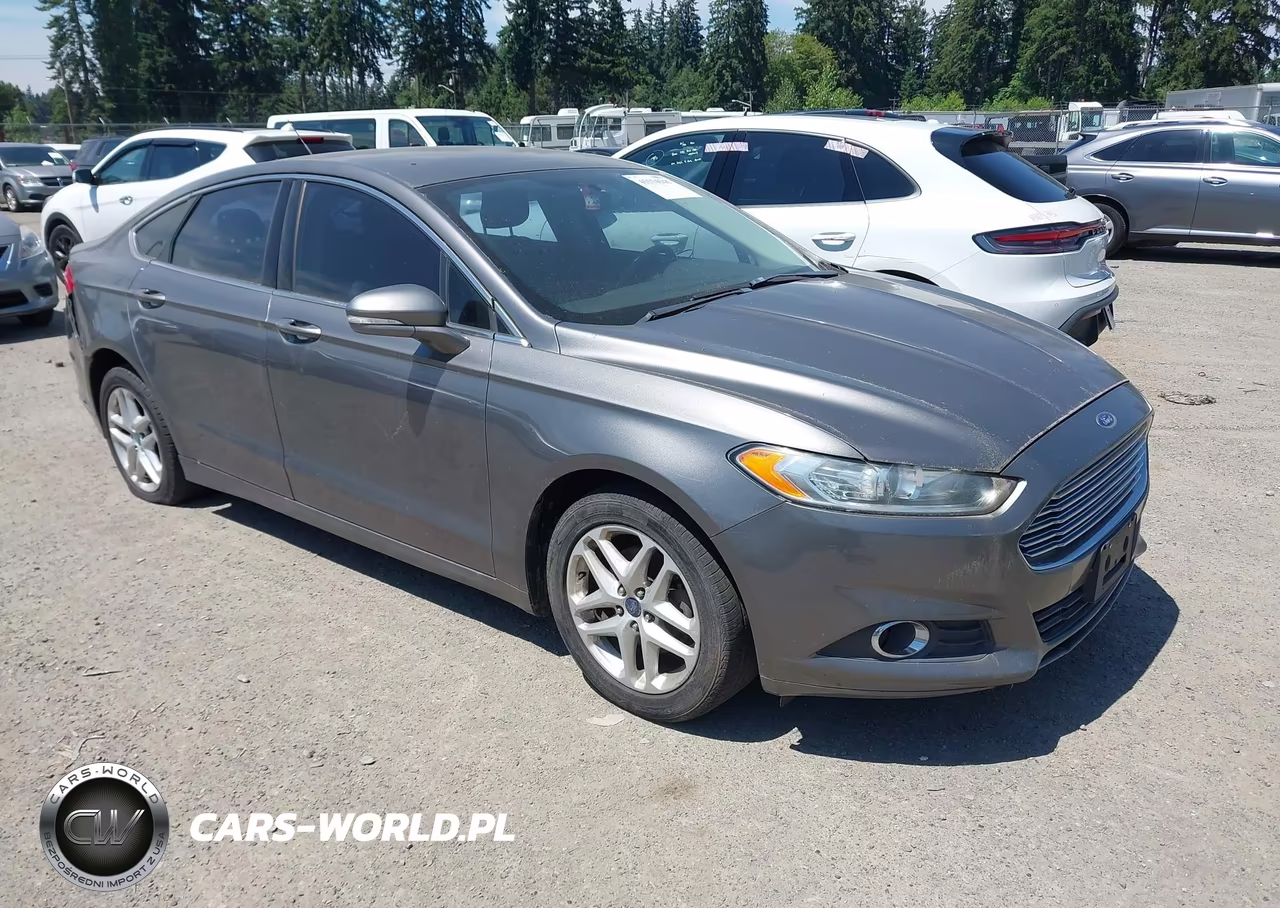 2013 Ford Fusion Se – zdjęcie 1 z 12