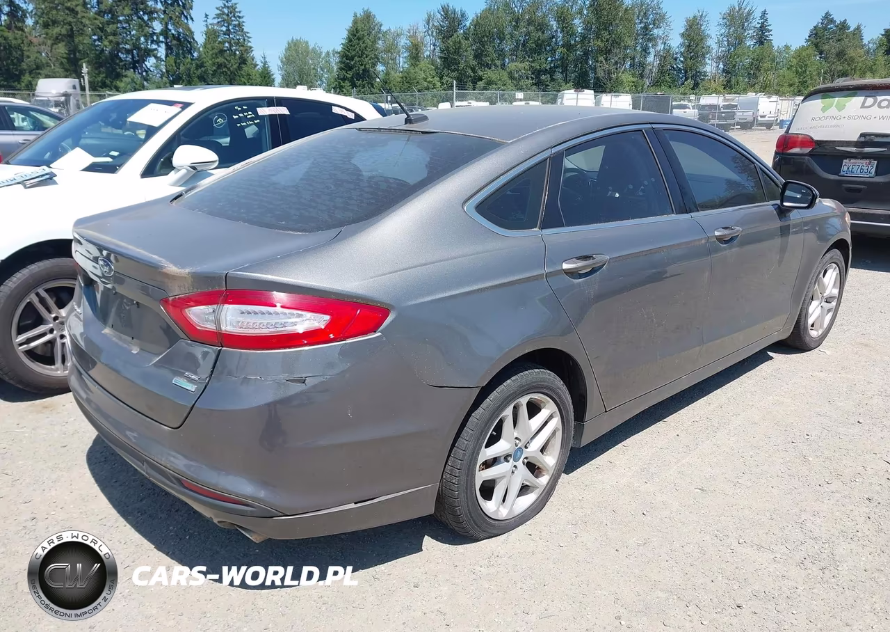 2013 Ford Fusion Se VIN:3FA6P0HR3DR347682 - 4