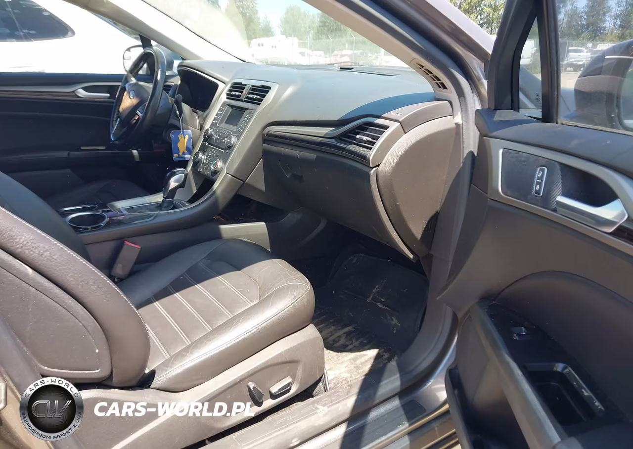 2013 Ford Fusion Se VIN:3FA6P0HR3DR347682 - 5