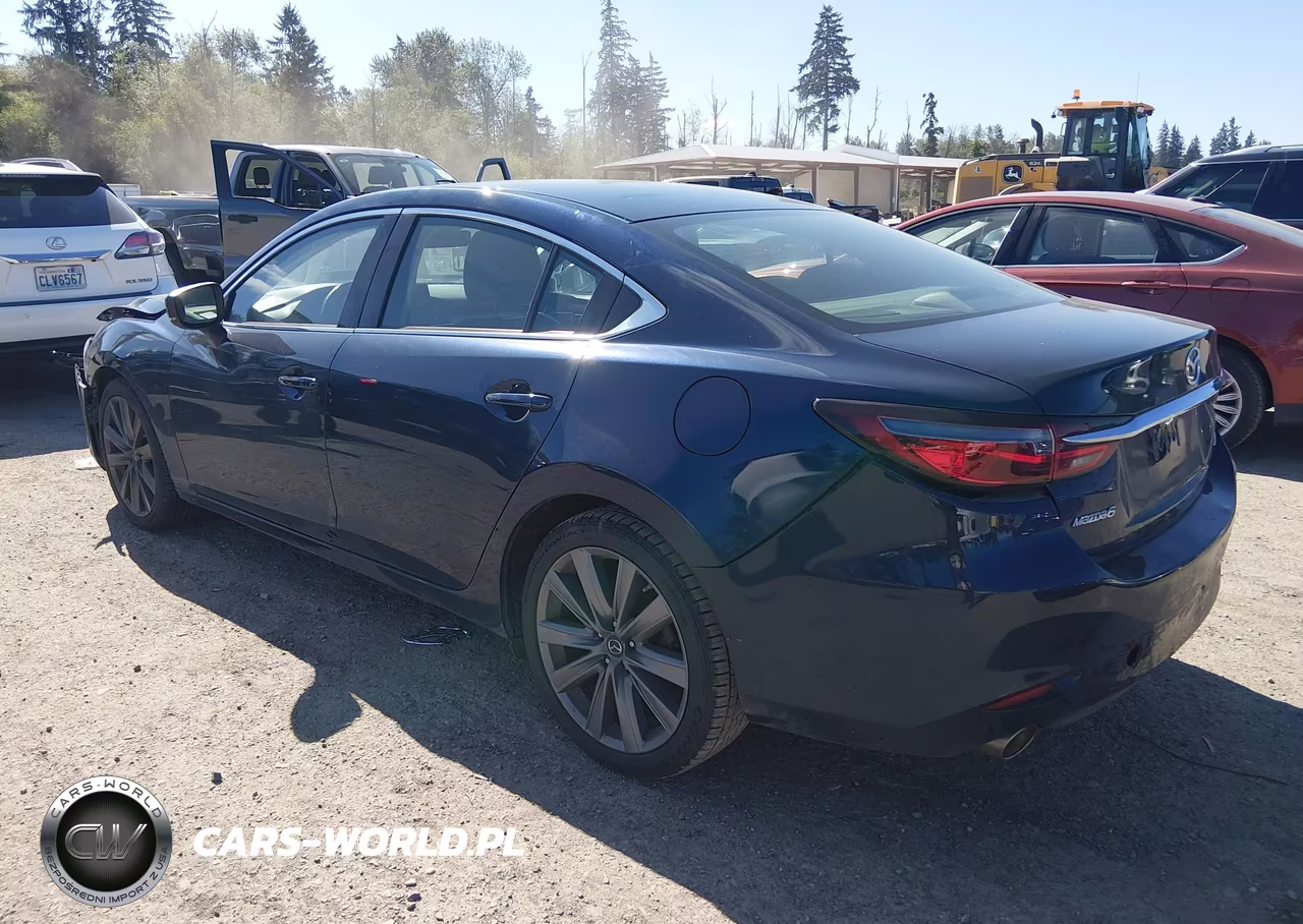 2018 Mazda Mazda6 Touring VIN:JM1GL1VM1J1316123 - 3