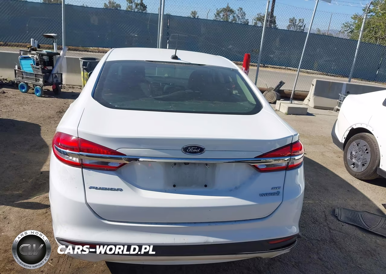 2018 Ford Fusion Hybrid Se VIN:3FA6P0LU8JR269651 - 16