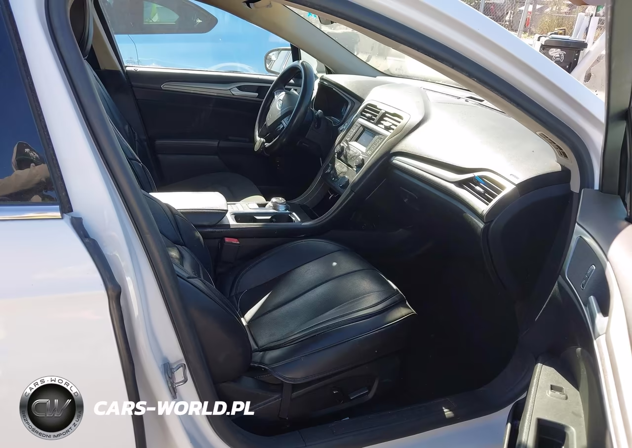 2018 Ford Fusion Hybrid Se VIN:3FA6P0LU8JR269651 - 5