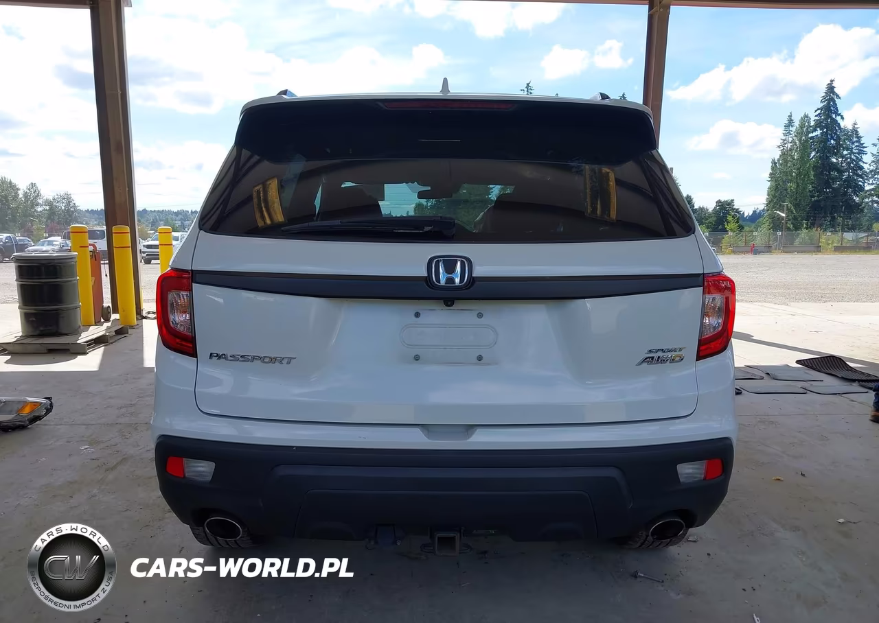 2019 Honda Passport Sport VIN:5FNYF8H29KB025179 - 16
