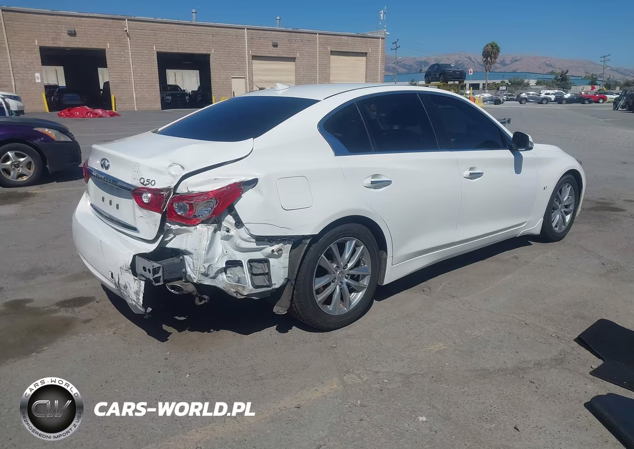2014 Infiniti Q50 Premium VIN:JN1BV7APXEM686680 - 4
