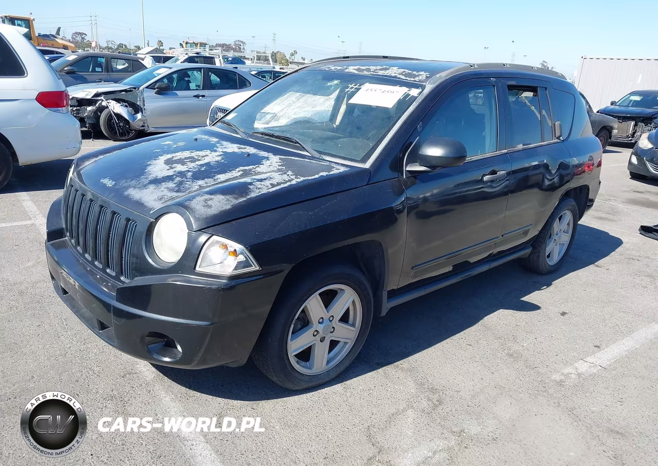 2008 Jeep Compass Sport VIN:1J8FT47058D615588 - 2