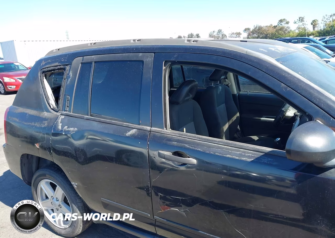 2008 Jeep Compass Sport VIN:1J8FT47058D615588 - 6