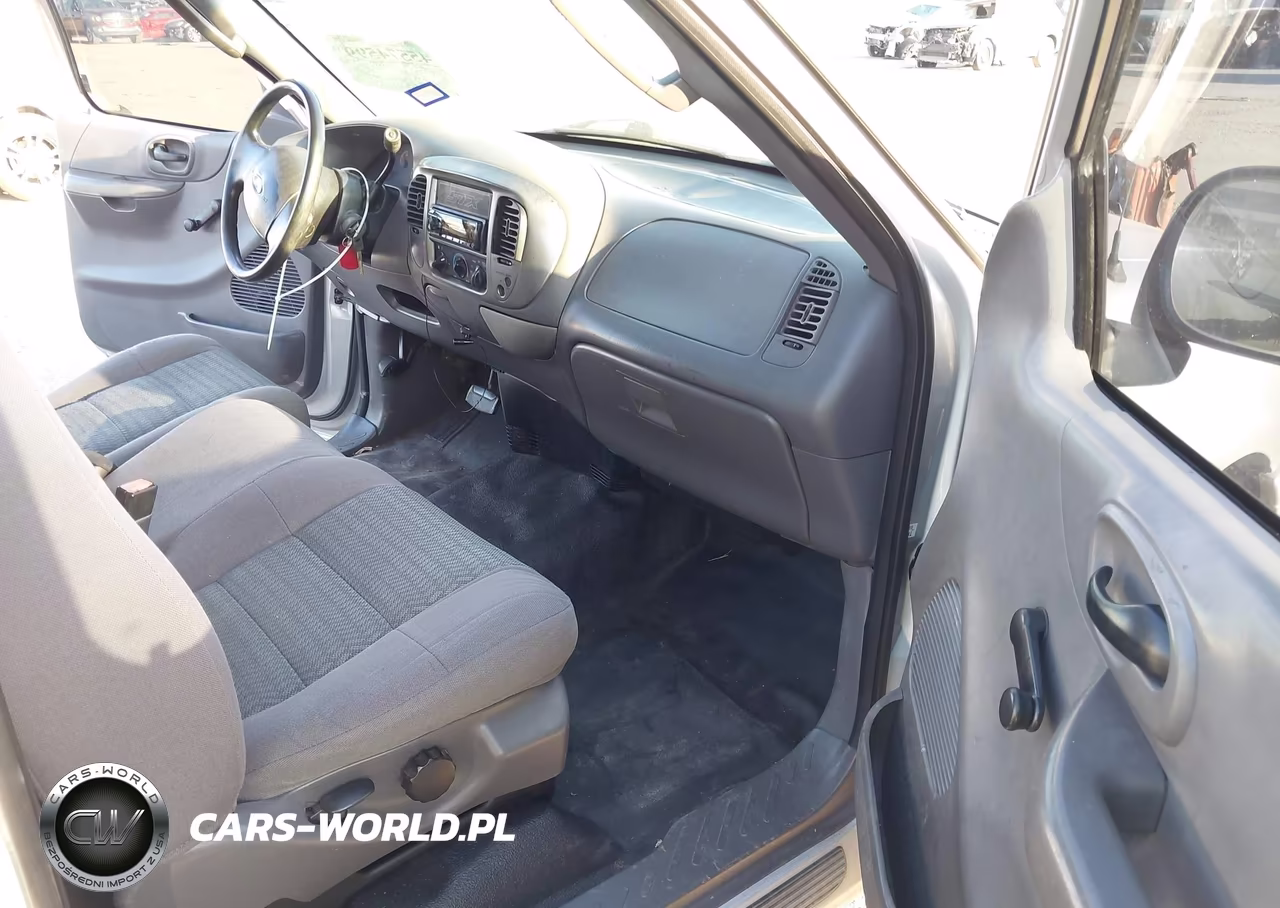 2004 Ford F-150 Heritage Xl-Xlt VIN:2FTRF07244CA41209 - 5