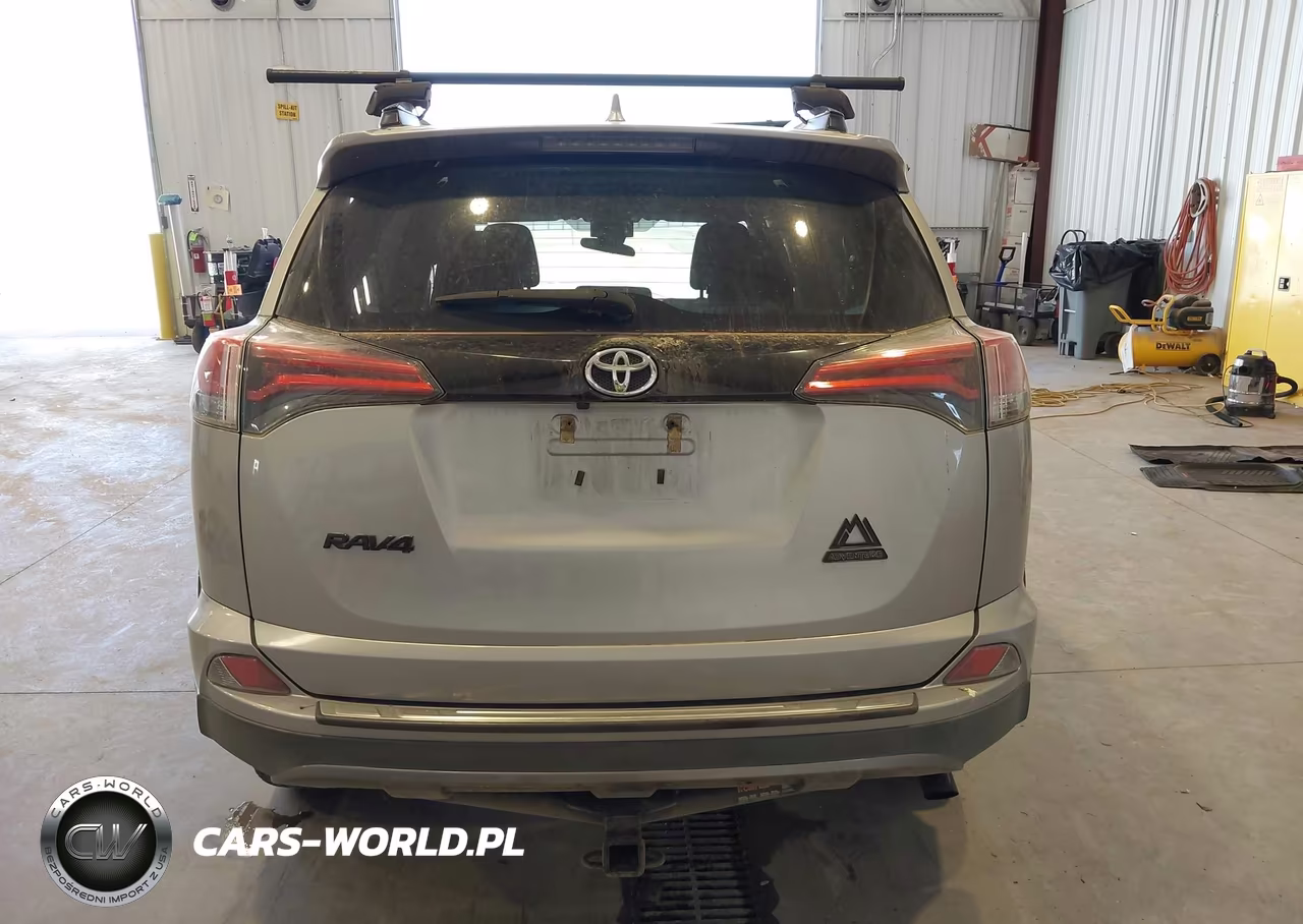 2018 Toyota Rav4 Adventure VIN:2T3RFREV8JW721694 - 17