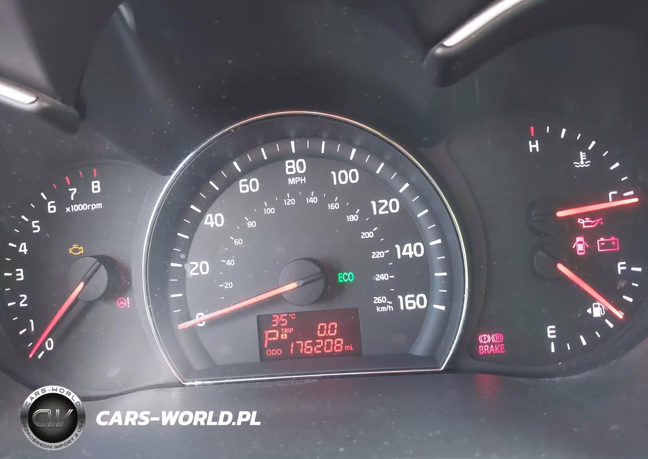 2015 Kia Sorento Lx VIN:5XYKTCA61FG585176 - 7