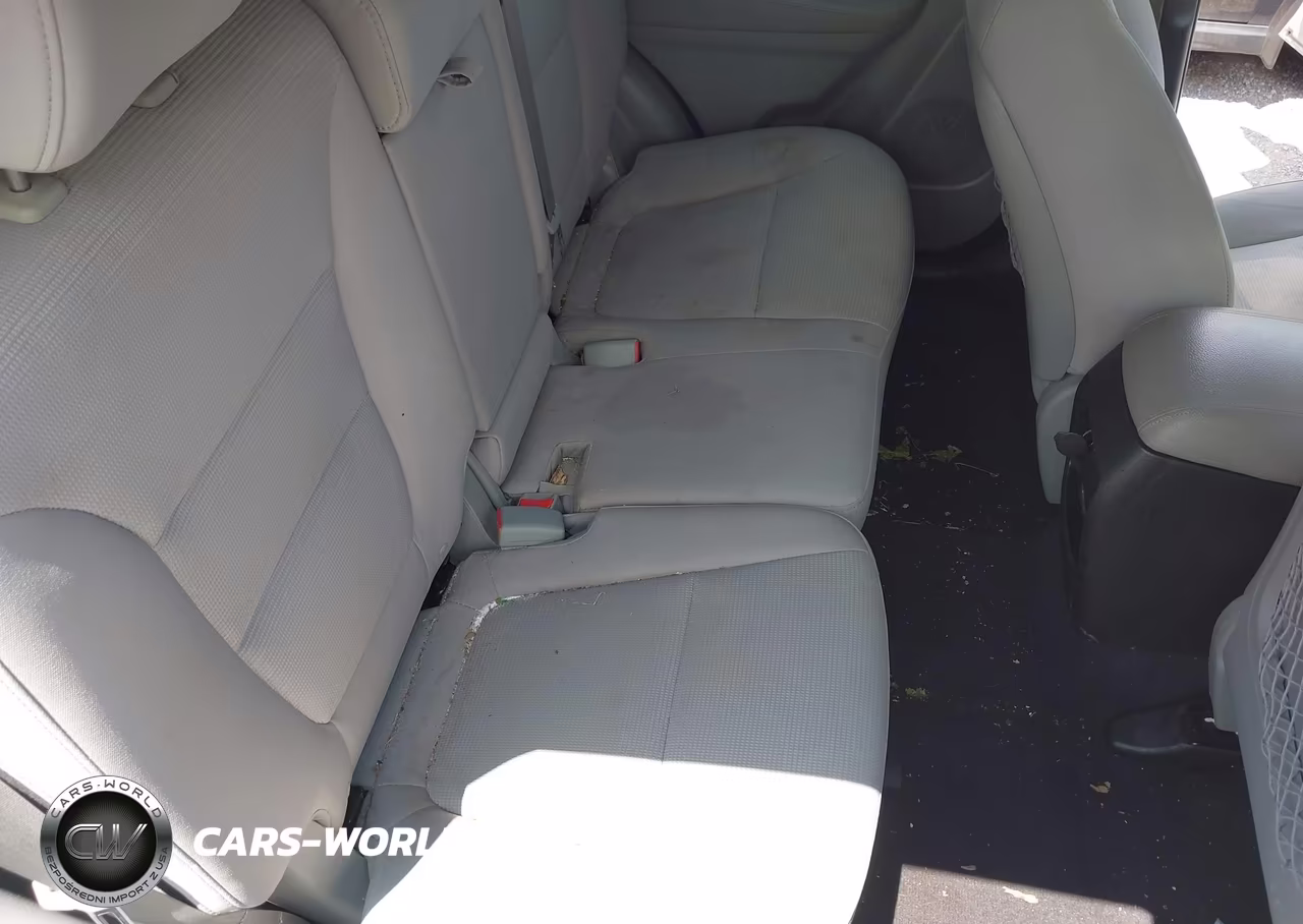 2015 Kia Sorento Lx VIN:5XYKTCA61FG585176 - 8