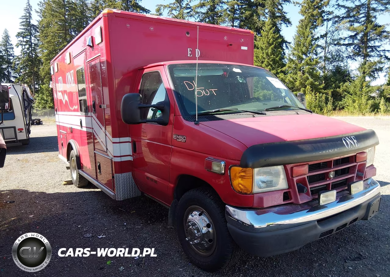 2005 Ford E-450 Cutaway Standard